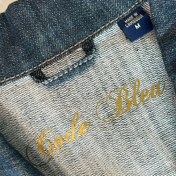 Code Bleu Women’s Med Embroidered Dark Wash Denim Button-Up Jean Jacket - Picture 4 of 14